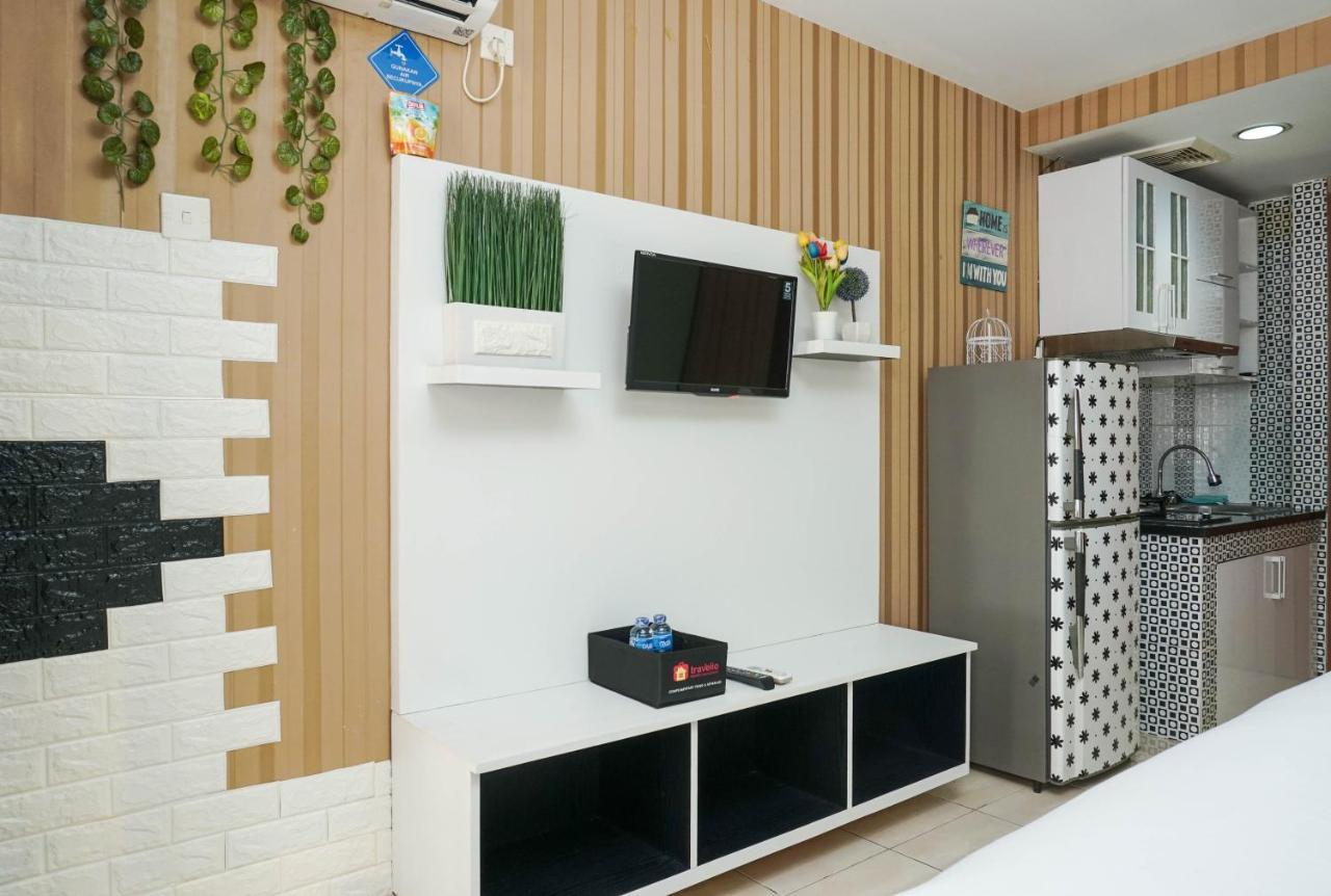Cozy Pool View Studio Apartment At Margonda Residence 3 By Travelio Kemirimuka Tiga Dış mekan fotoğraf